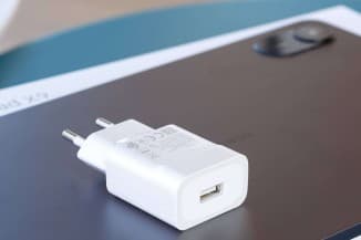 Αποσυσκευασία του Honor Pad X9