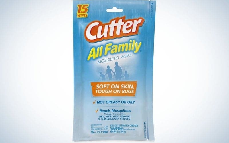 Mosquito wipes to prevent mosquito bites