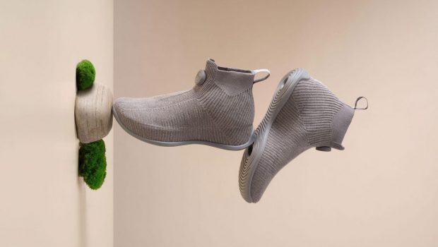 Moonshot: Το πρώτο παπούτσι με μηδενικές εκπομπές άνθρακα