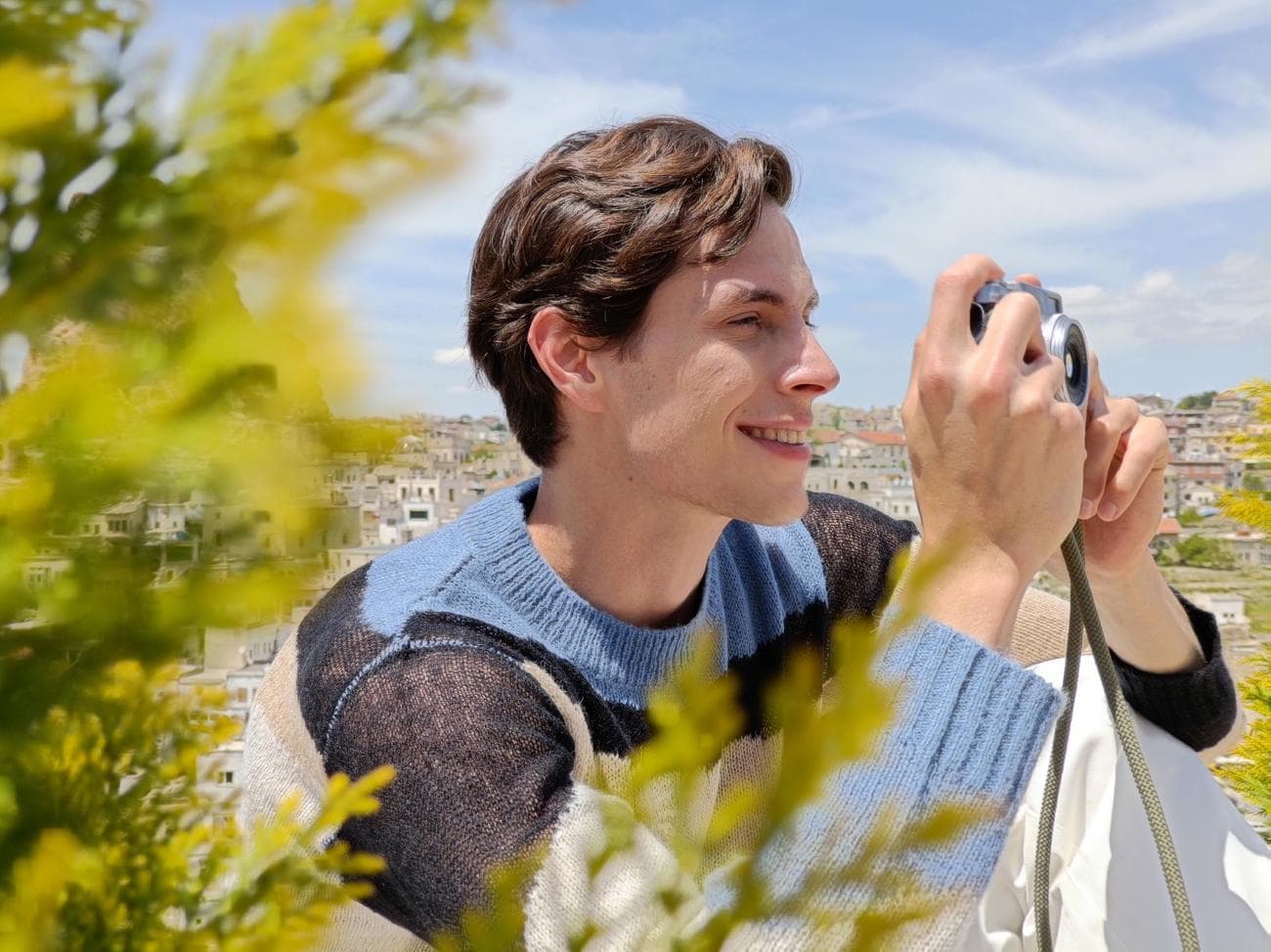 OPPO Reno10 5G sample