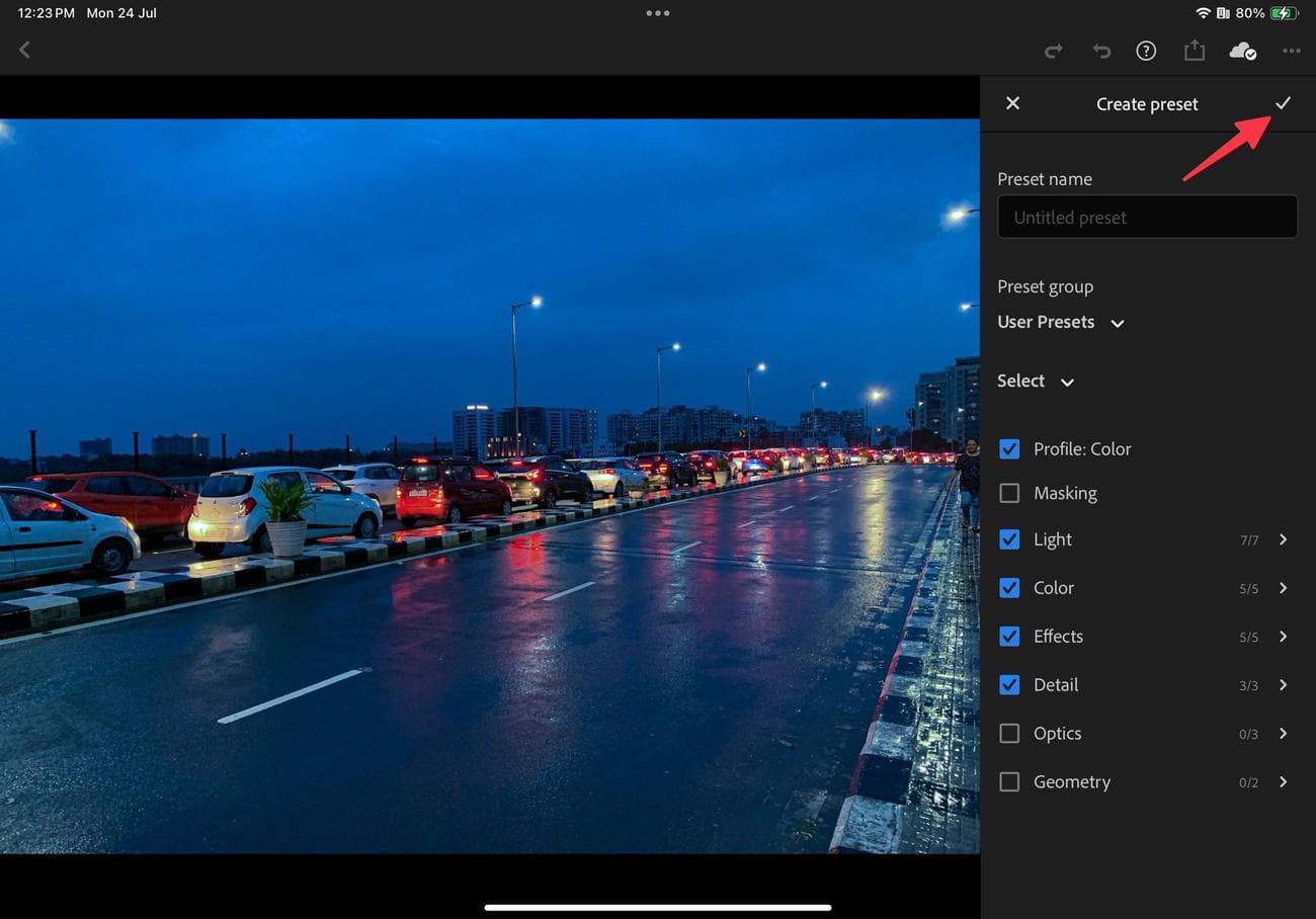 enable checkmark on Lightroom