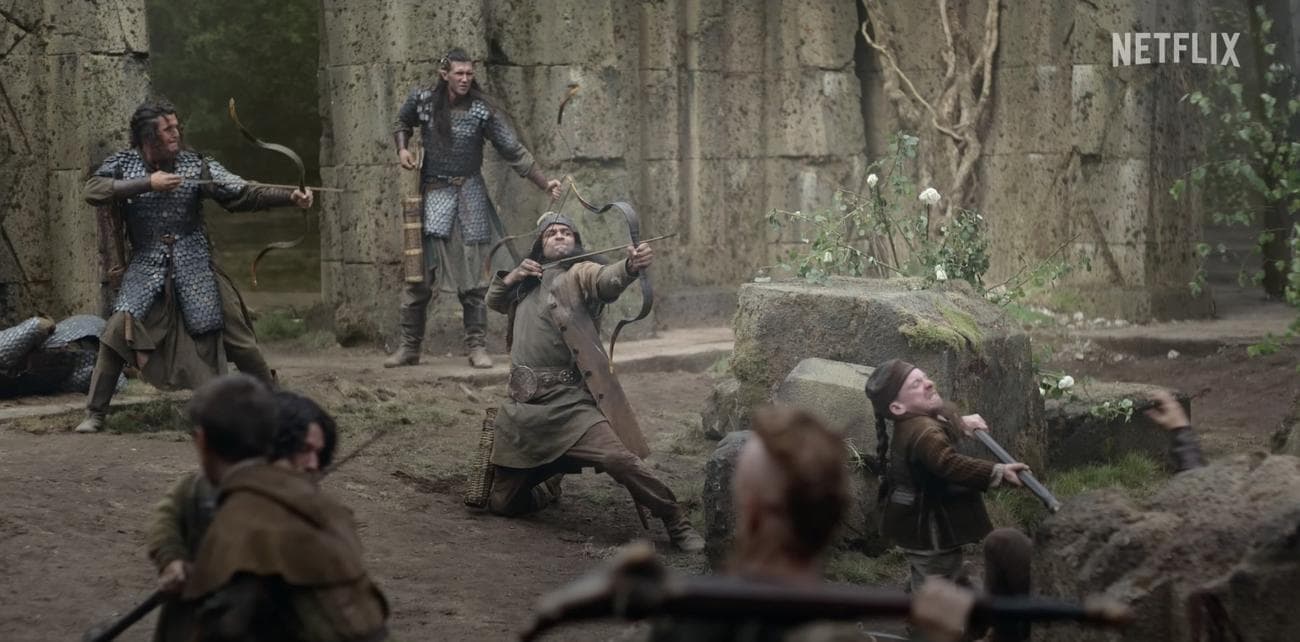 Τα ξωτικά χρησιμοποιούν τόξα και βέλη ενώ η μάχη μπαίνει σε νάνους 