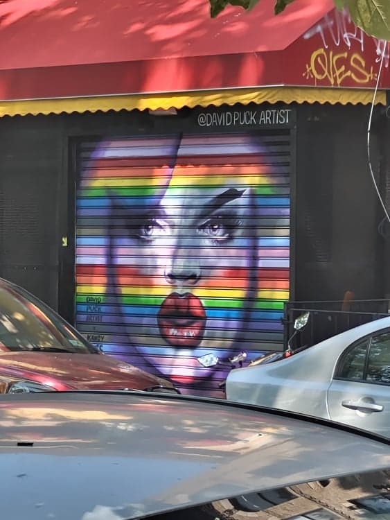 Μεγέθυνση σε πλάνο γκράφιτι