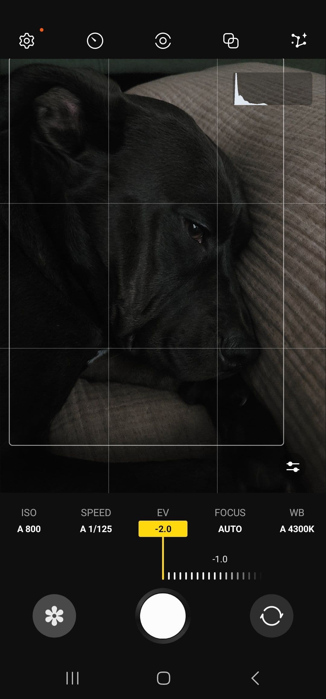 Εφαρμογή Samsung Expert RAW λήψης φωτογραφίας με χαμηλό EV.