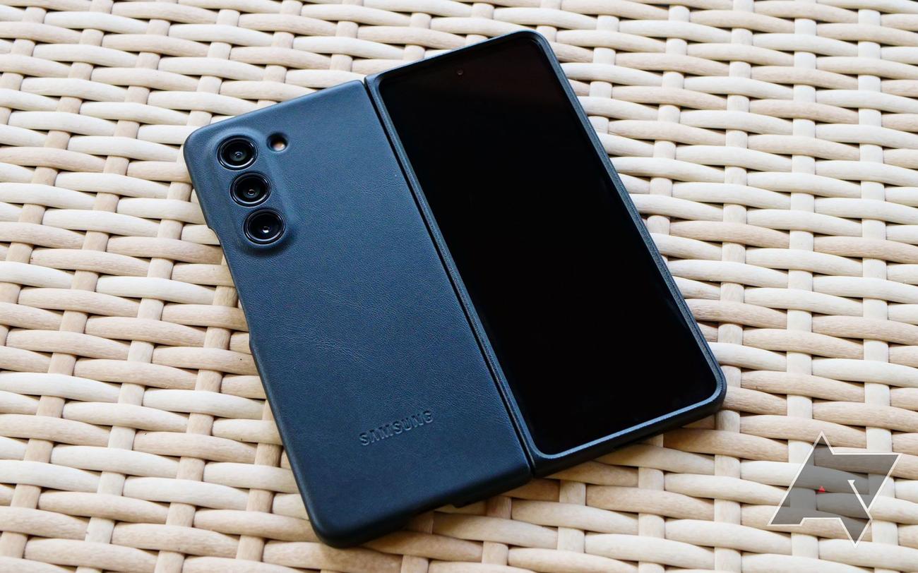 Ώρα να βάλετε τις «πραγματικές» δερμάτινες θήκες στο λιβάδι
