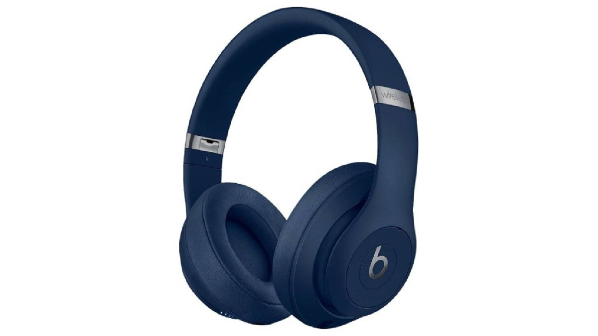 Snag the drastically discounted Beats Studio3 headphones before time runs out