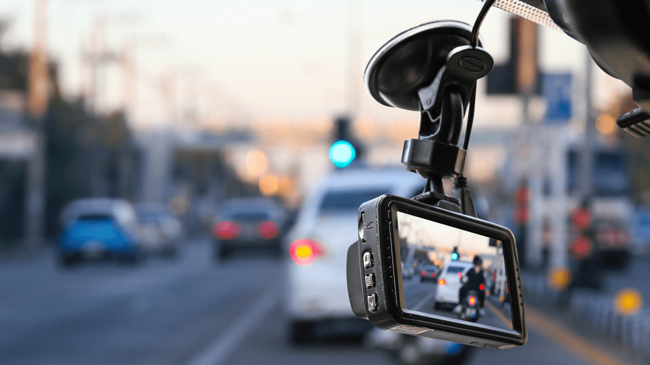 Αυτές οι 10 προσφορές Dash Cam εξακολουθούν να είναι διαθέσιμες μετά την Prime Day - Review Geek
