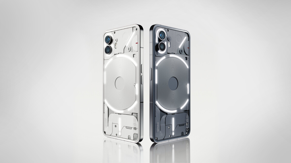 Check out how the LEDs on the Nothing Phone (2) stick out when it's in white