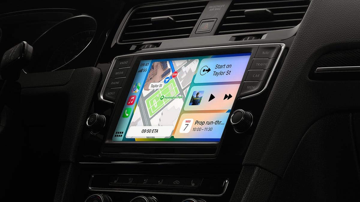 Είναι το Apple CarPlay ή το Android Auto καλύτερο για το αυτοκίνητό σας;
