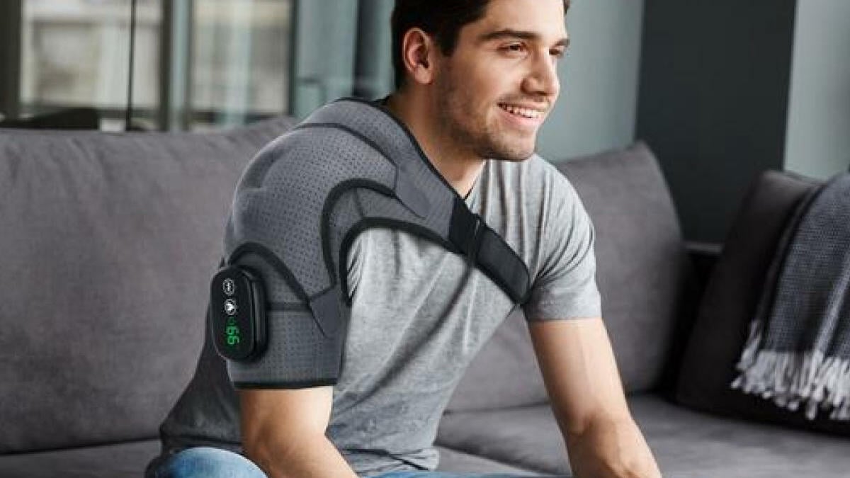 Εξαιρετική προσφορά για την υγεία: Χρησιμοποιήστε θερμότητα και κραδασμούς για να θεραπεύσετε τους πόνους σας με αυτό το wearable 60$