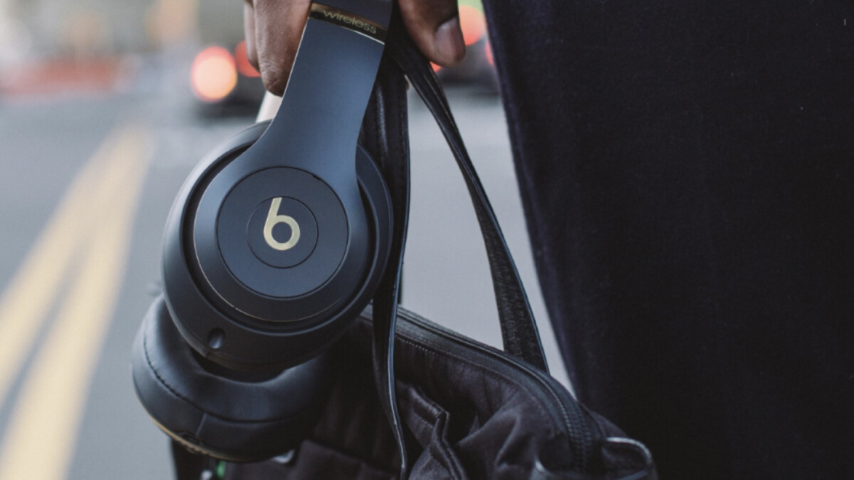 Save $180 on Apple's Beats Studio 3 wireless headphones at Walmart