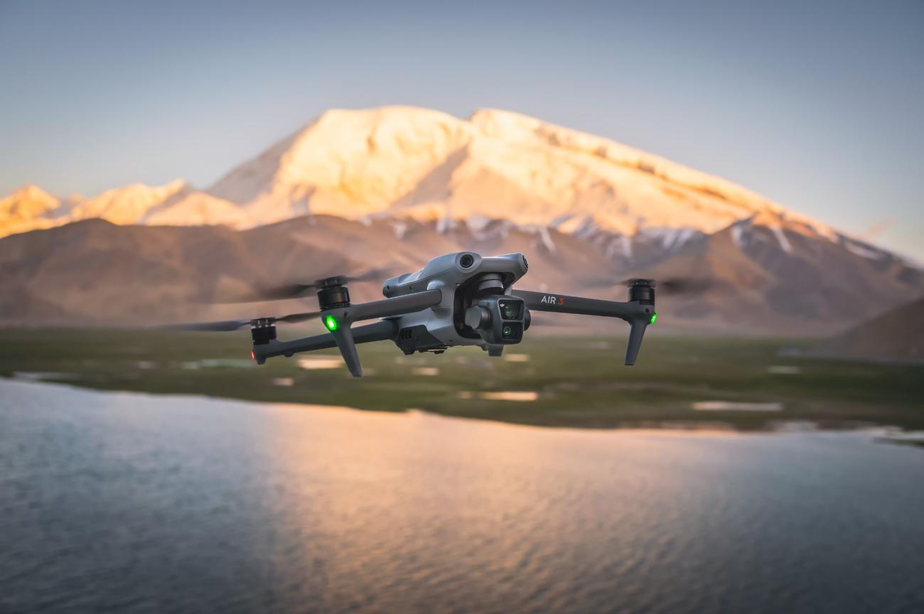 Η DJI ανακοινώνει το Air 3 drone με διπλές κάμερες 4K που μπορούν να τραβήξουν ταυτόχρονα
