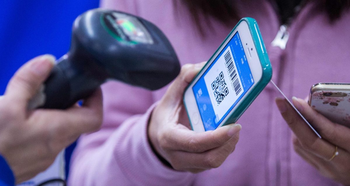 Οι ξένοι επισκέπτες στην Κίνα μπορούν επιτέλους να πάνε χωρίς μετρητά όπως οι ντόπιοι
