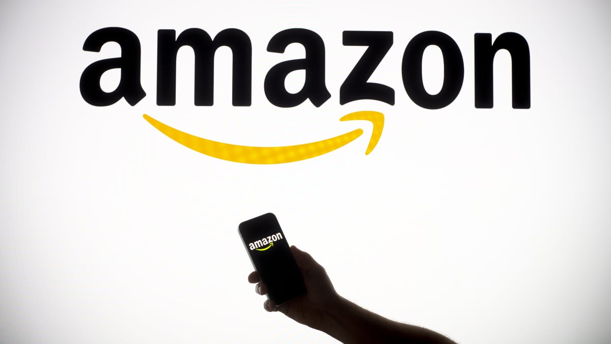Πώς να χρησιμοποιήσετε μια δωροκάρτα Visa στο Amazon
