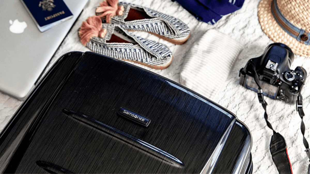 Ταξιδιωτικές προσφορές Early Prime Day 2023: Εξοικονομήστε χρήματα σε αποσκευές, ακουστικά και πολλά άλλα