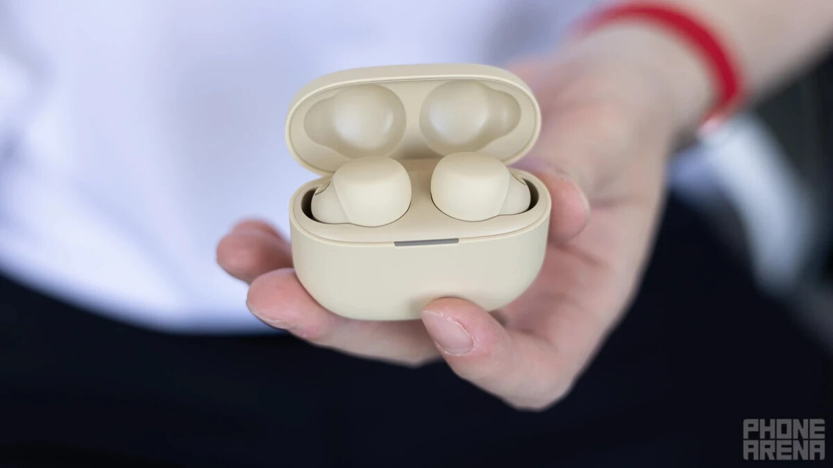 Best Buy lowers the price of the Sony LinkBuds S, making them some of the best affordable earbuds ou