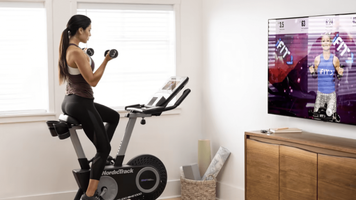 Το NordicTrack Studio Bike 1000 έχει έκπτωση 582 $ στο Walmart
