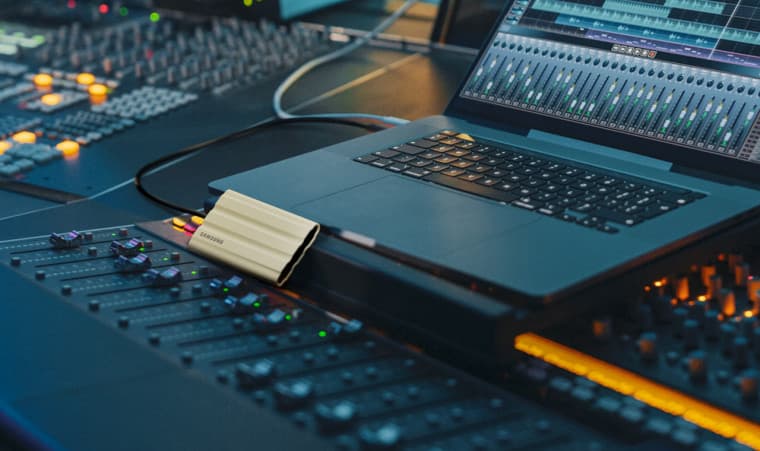 Προσφορά Amazon: Φορητός SSD 2TB Samsung T7 Shield που πωλείται στη χαμηλότερη τιμή του σήμερα