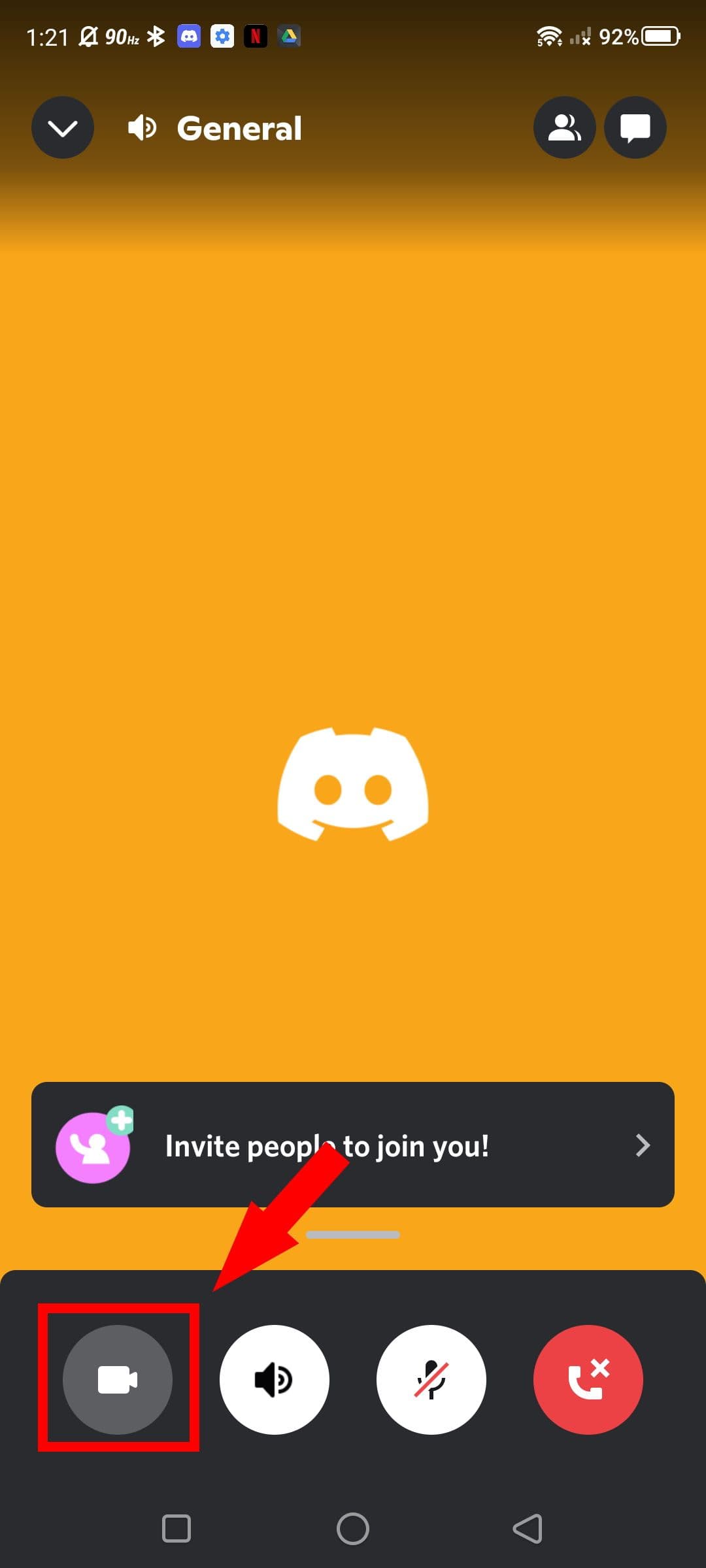 Το κουμπί οθόνης στην εφαρμογή Discord (Android)