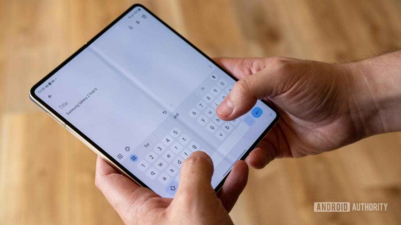 Η πληκτρολόγηση Samsung Galaxy Z Fold 5 ξεδιπλώθηκε