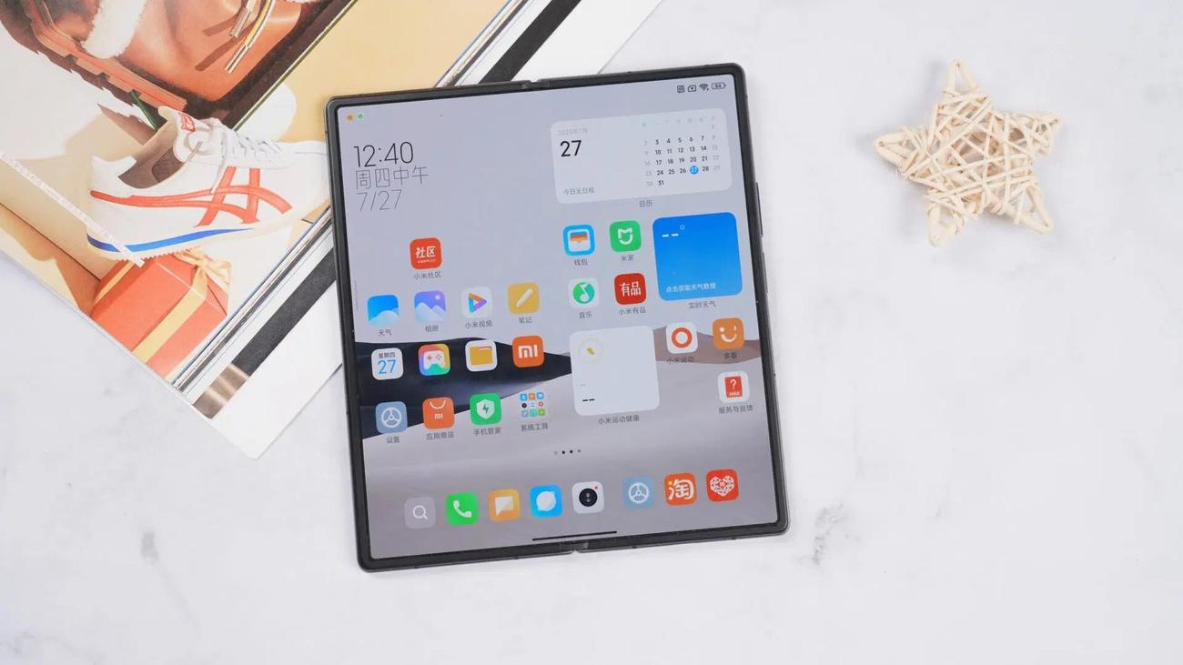 Xiaomi MIX Fold 3: hand on αποκαλύπτει 4 πίσω κάμερες