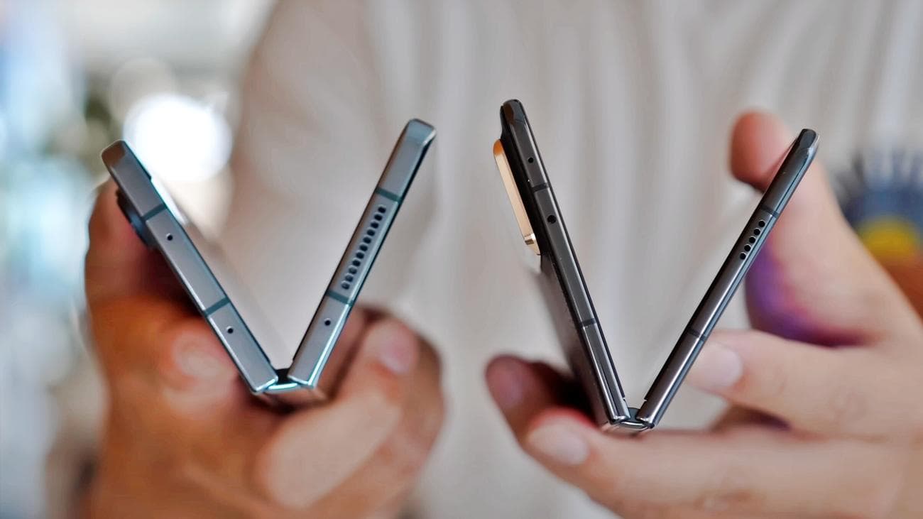 Το Galaxy Z Fold 5 είναι βελτιωμένο αλλά απέχει πολύ από το τέλειο.  Θα μπορούσαν οι παγκόσμιες εκδόσεις των Honor Magic V2 και OnePlus Open να κλέψουν τα φώτα της Samsung;  - Το Galaxy Z Fold 5 είναι το πρώτο αναδιπλούμενο «κανονικό» της Samsung που πρέπει να ενδιαφέρει τους ανθρώπους