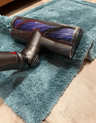 , Dyson V12 Detect Slim review: If you walk barefoot in your home, your vacuum needs a laser, TechWar.gr
