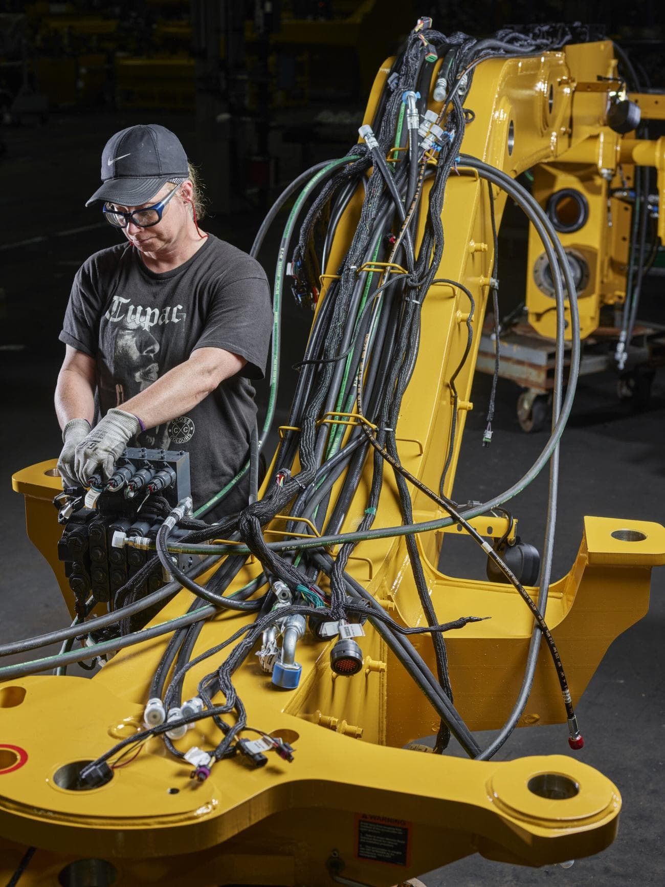 Ανταλλακτικό γκρέιντερ κινητήρα john deere με σωλήνες σε εργοστάσιο