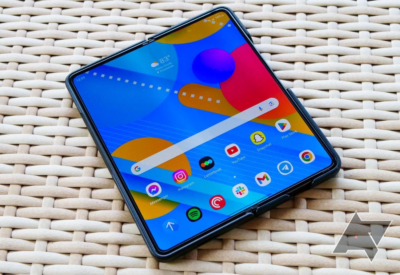 Η Samsung επισημαίνει πώς τα Galaxy Z Fold 5 και Flip 5 είναι καλύτερα από τους ανταγωνιστές της
