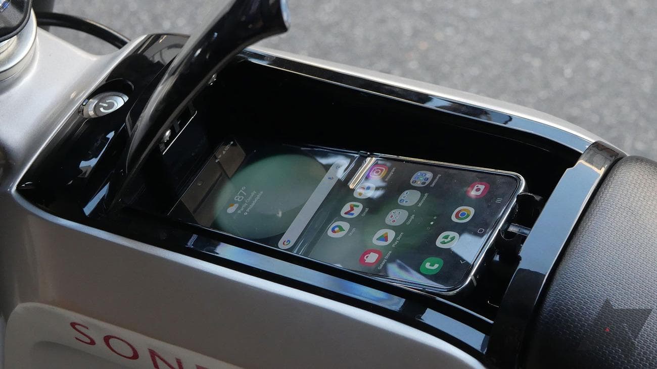 , Flex Window for the win(dow), TechWar.gr