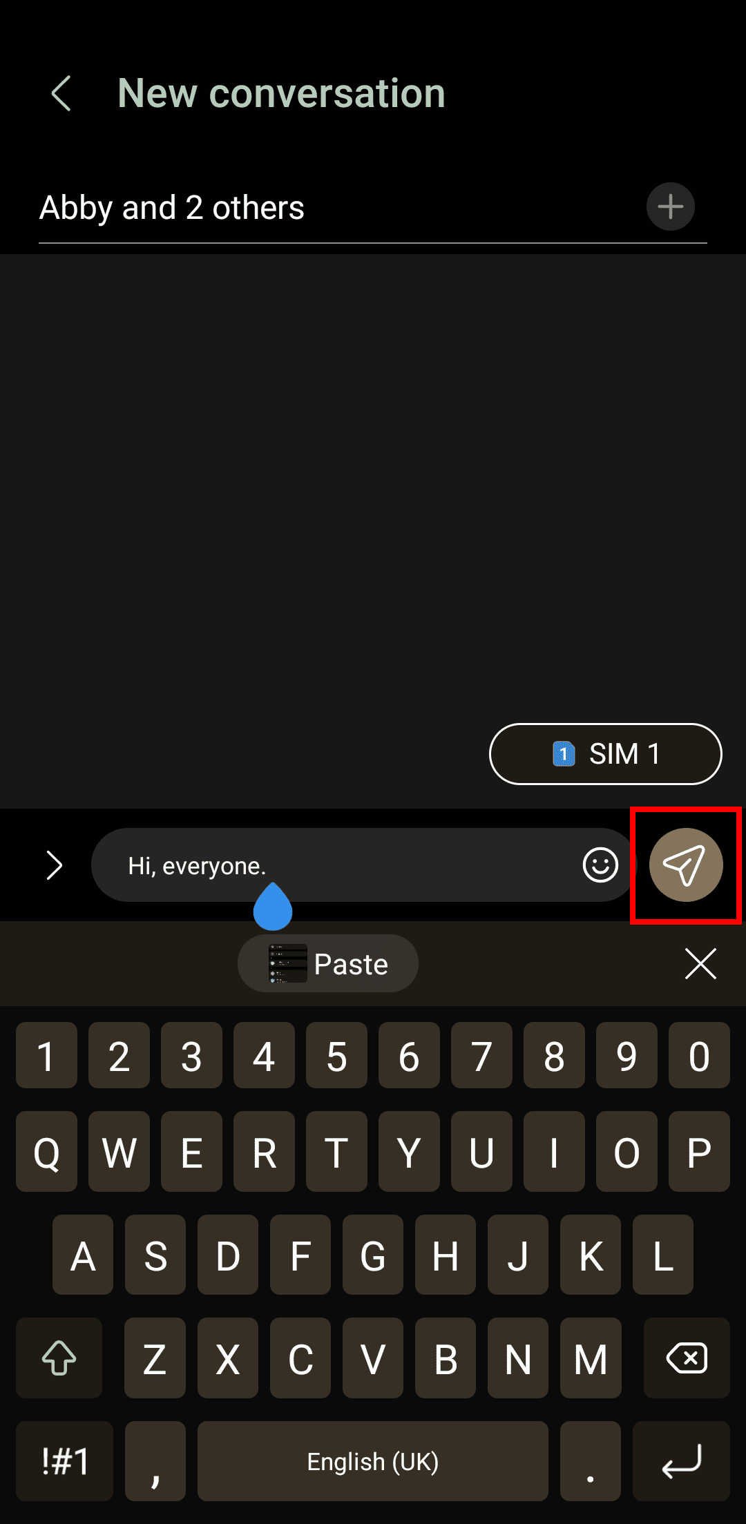 Κάνοντας κλικ στο εικονίδιο του επιπέδου χαρτιού για να στείλετε ένα μήνυμα στο Samsung Messages