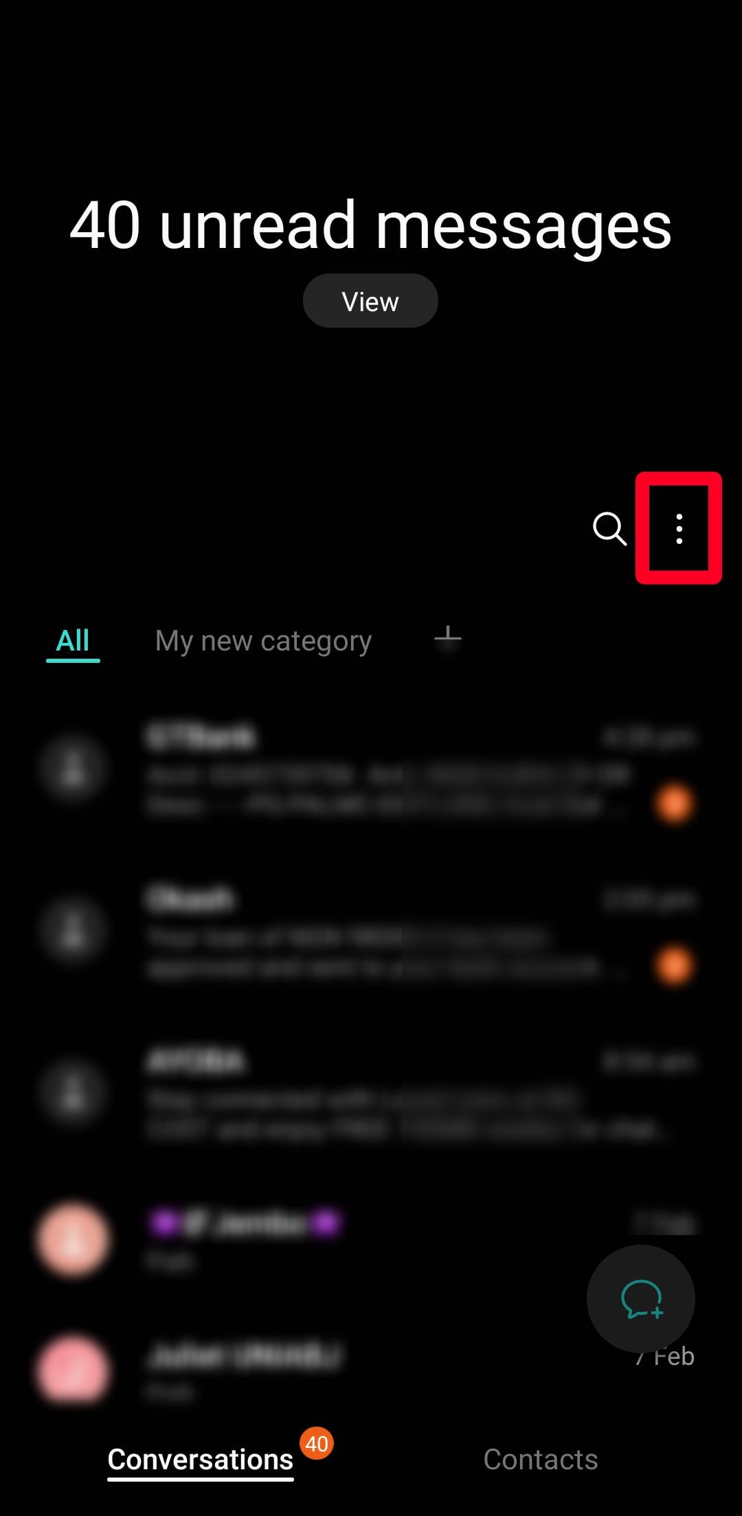 Επιλέγοντας το εικονίδιο με τις τρεις κουκκίδες στο μενού Συζητήσεις μηνυμάτων Samsung