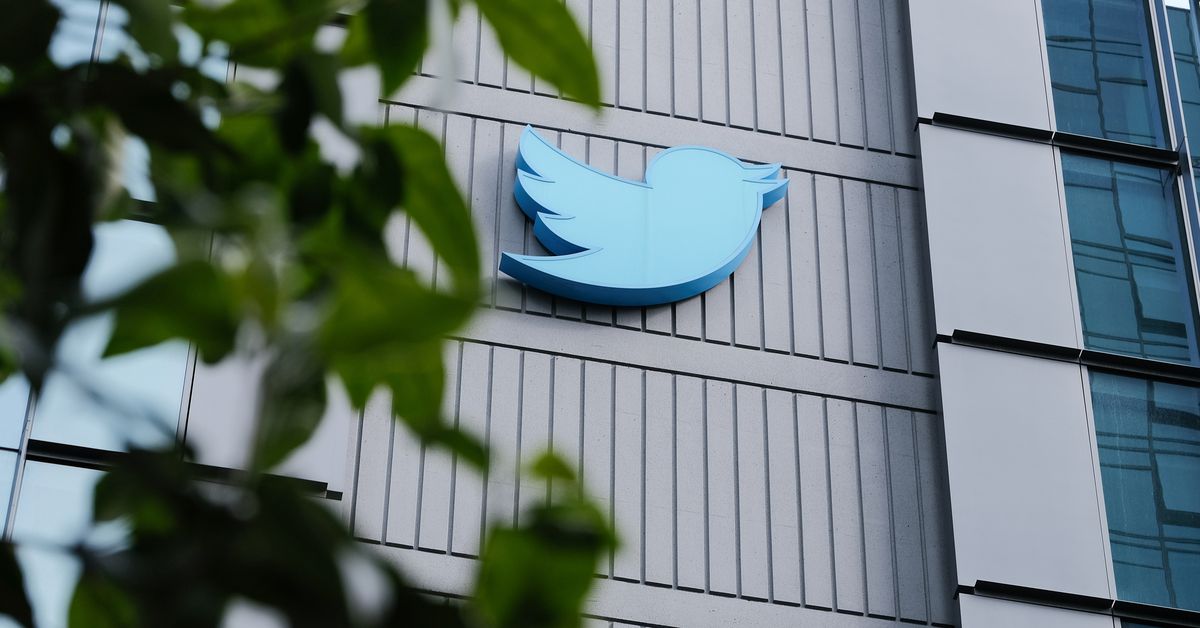 Εδώ είναι τα πιο αστεία πράγματα που πωλούνται στη δημοπρασία του X στο Twitter
