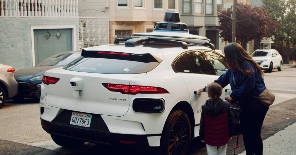 Η Waymo και η Cruise λαμβάνουν έγκριση για να προσφέρουν 24/7 επί πληρωμή βόλτες με ρομπότ στο Σαν Φρανσίσκο
