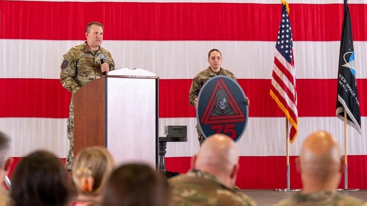 Η Διαστημική Δύναμη σχηματίζει μονάδα πληροφοριών για να στοχεύσει εχθρικούς δορυφόρους
