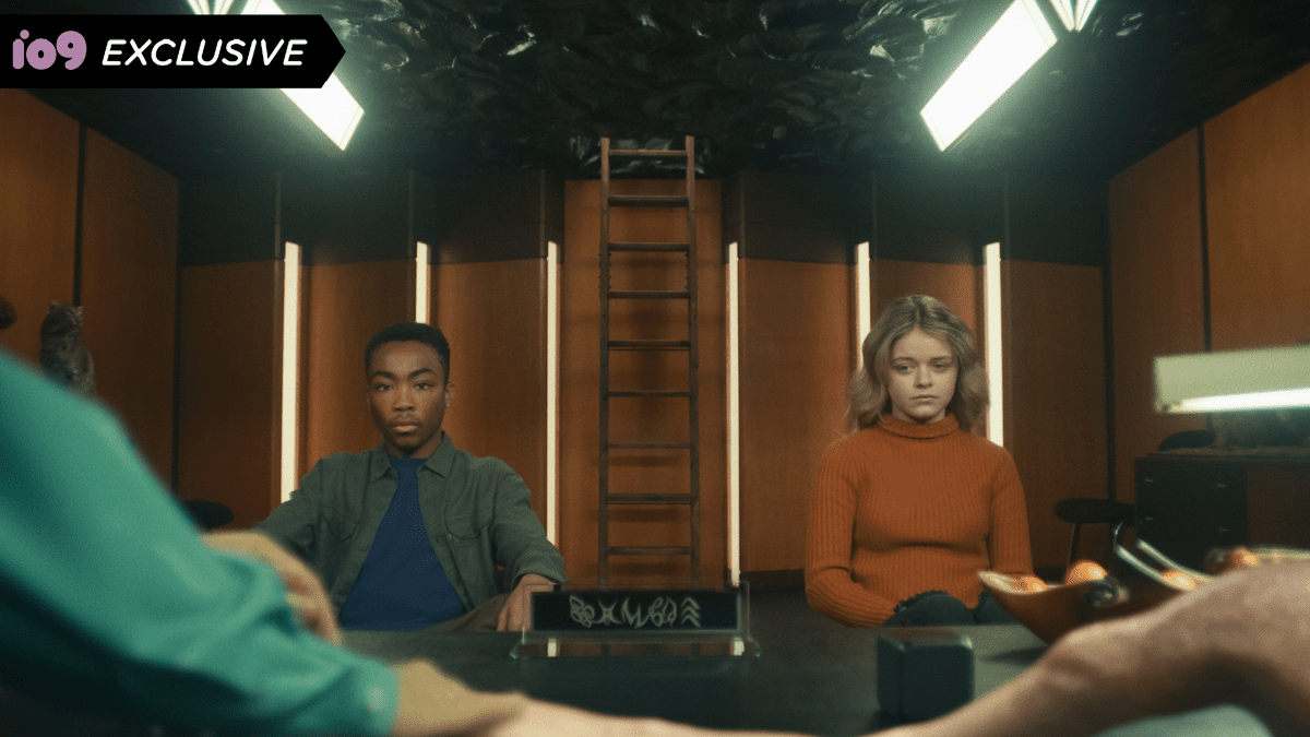 Κλιπ Landscape With Invisible Hand: Floating Cities Revealed
