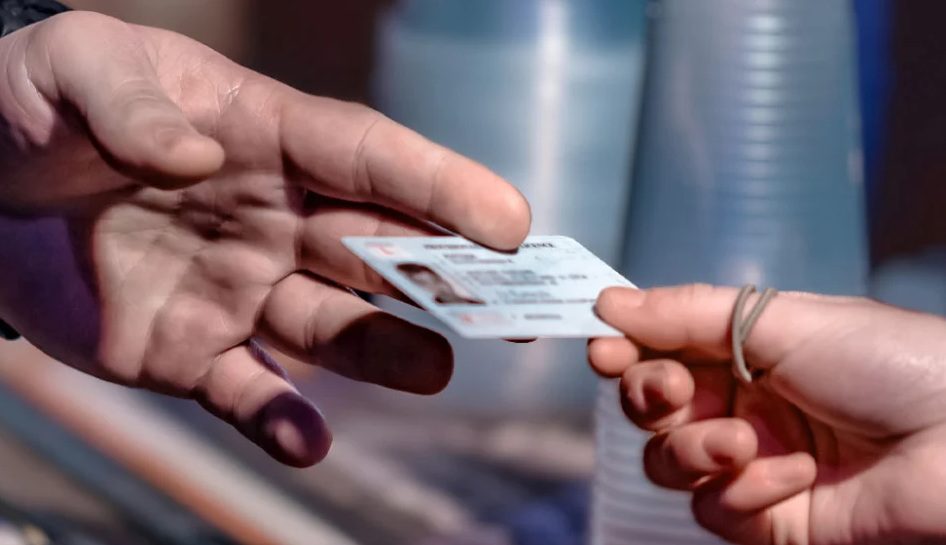 Νέες ταυτότητες - Ηλεκτρονικές ταυτότητες