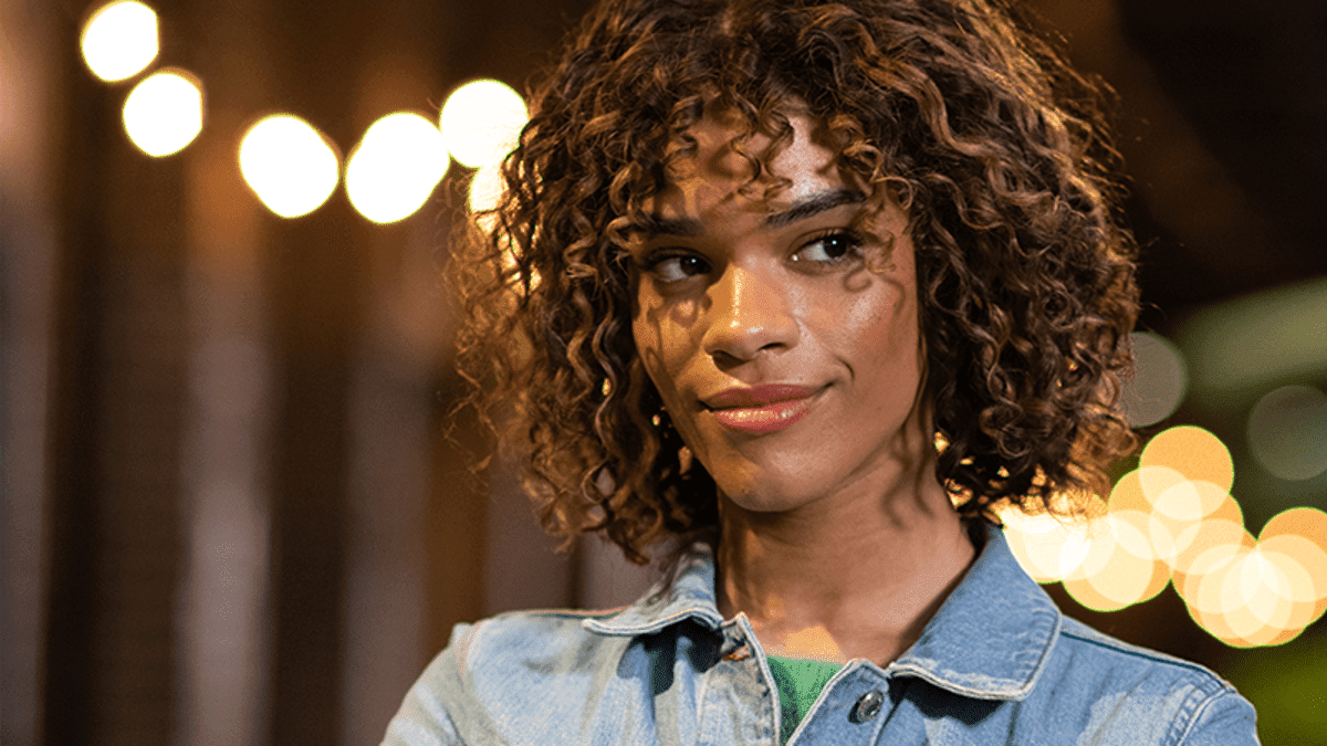 Ο γιατρός που επιβεβαιώνει επιτέλους την οικογενειακή σύνδεση του New Rose
