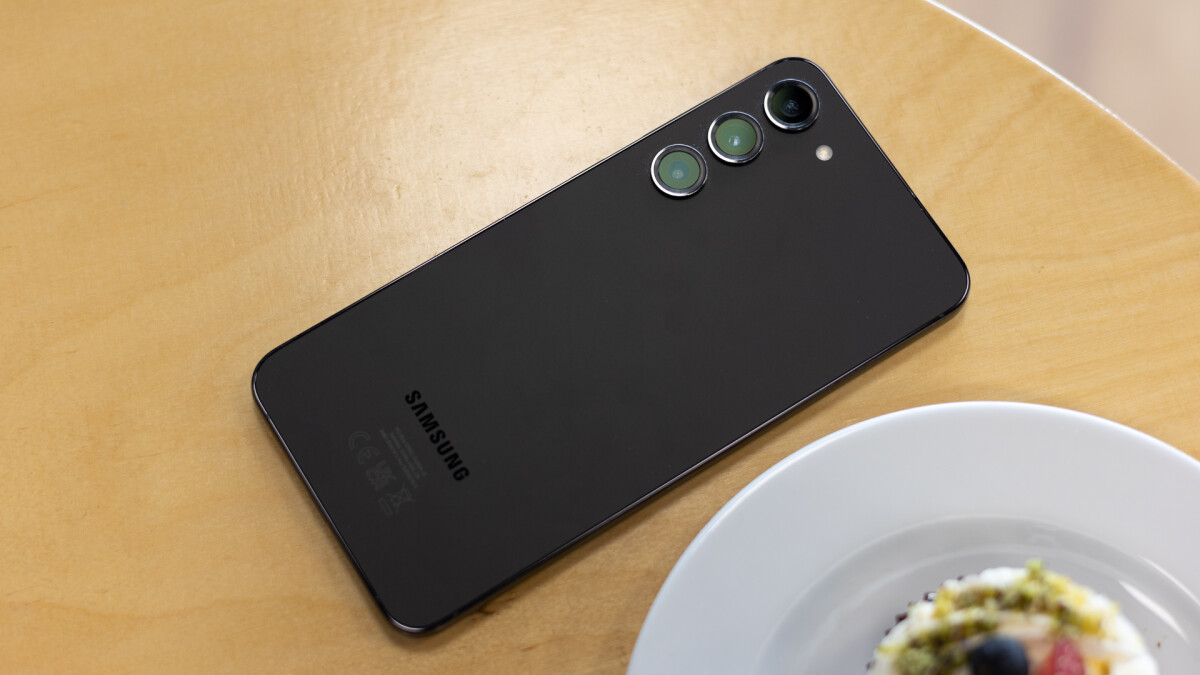 Samsung's snappy Galaxy S23 Plus is $200 off at Amazon