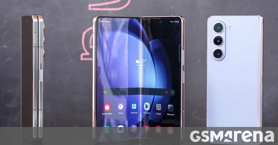 Το teardown του Samsung Galaxy Z Fold5 δείχνει το στρώμα διασποράς κραδασμών
