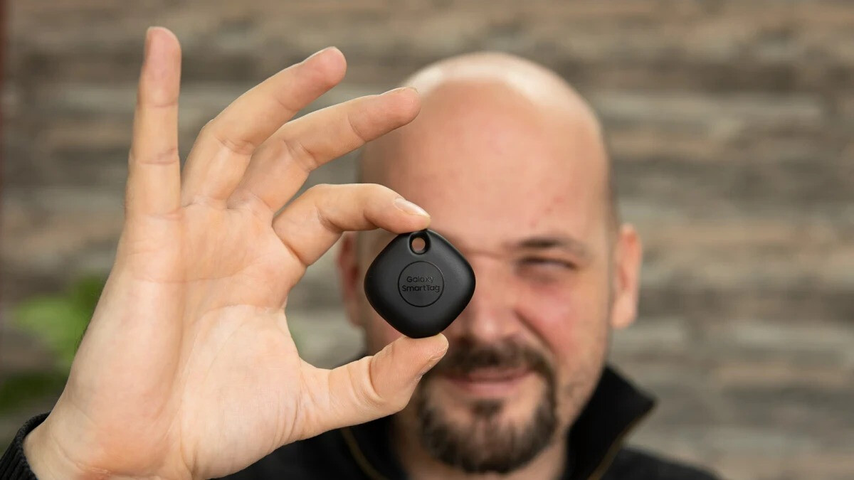 Samsung's redesigned SmartTag 2 is set to come this October