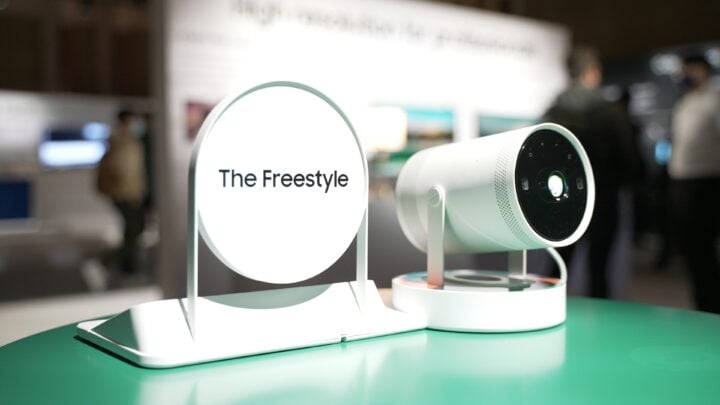 Samsung The Freestyle Projector