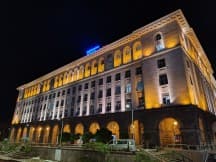 , Nothing Phone (2) vs. OnePlus 11, TechWar.gr