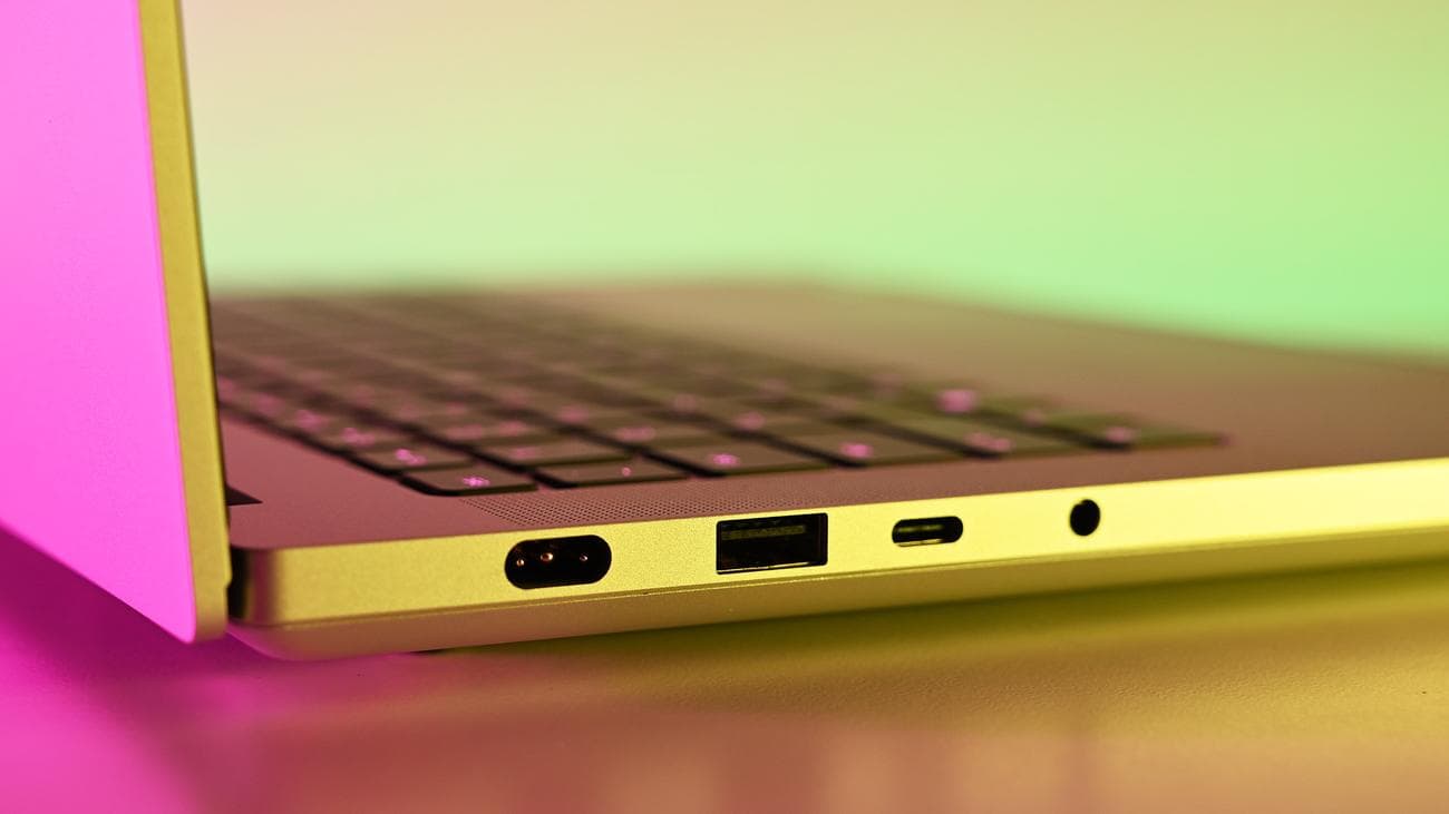 , Razer Blade 14 (2023) Mercury Edition gaming laptop review, TechWar.gr