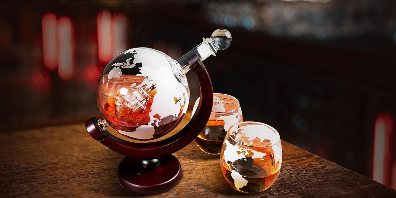 , [#Ιστορικός_ΠΑΤΟΣ] Απίστευτο σετάκι whiskey, με πανέμορφο μπουκάλι, σετ ποτηράκια και whiskey Stones, στα 22.2€ απο Ευρώπη, TechWar.gr