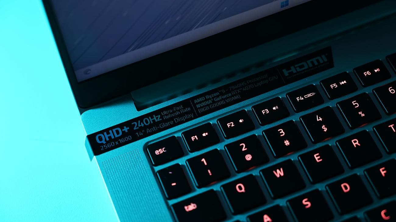 , Razer Blade 14 (2023) Mercury Edition gaming laptop review, TechWar.gr