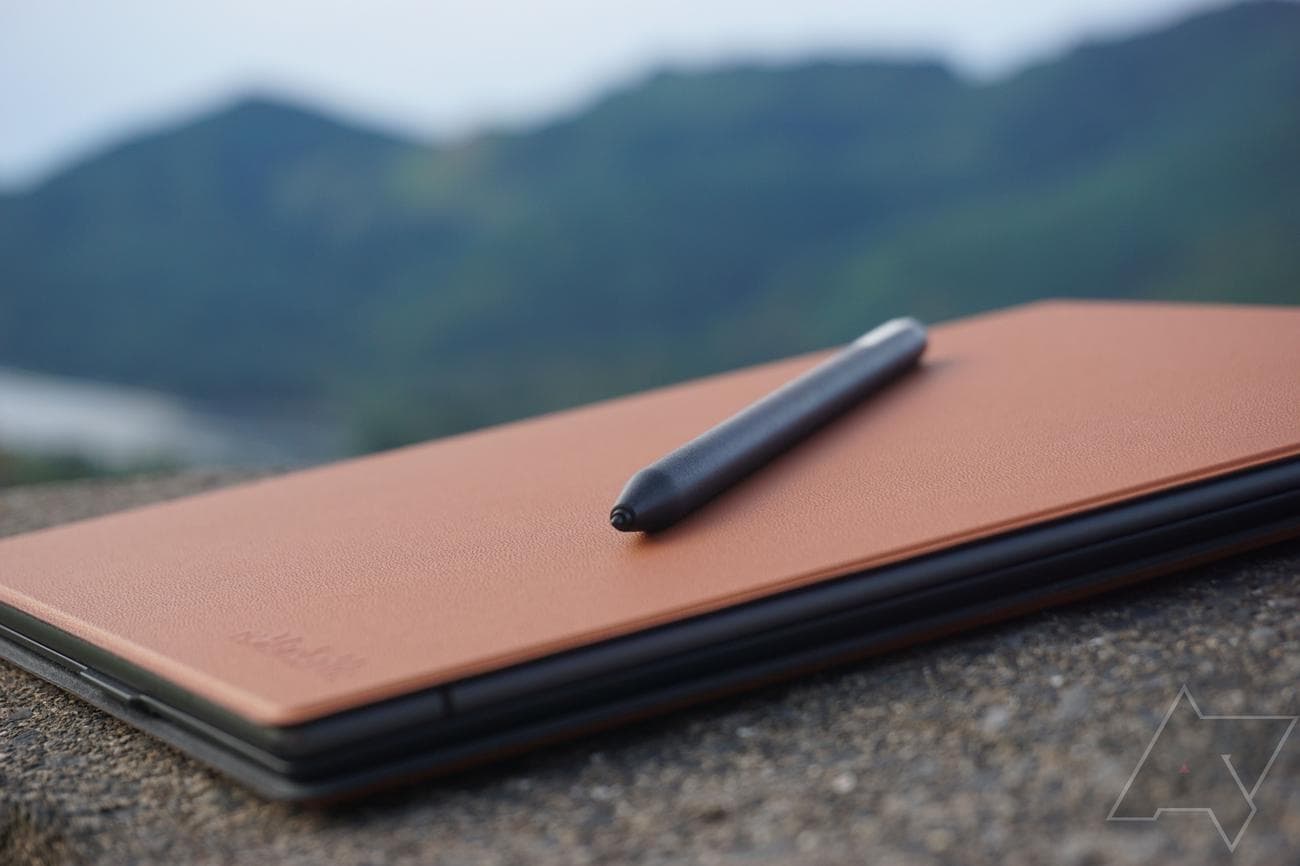 , Top-tier writing experience, but that’s it, TechWar.gr