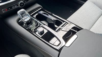 , Πραγματικά με την εμπειρία CarPlay Apple Maps της Volvo με διπλή οθόνη, TechWar.gr