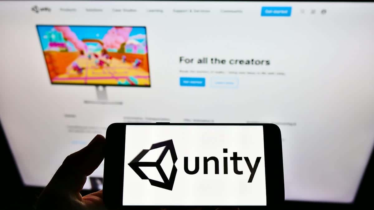 Η «Πρώτη επίσημη ομάδα χρηστών Unity» διαλύεται λόγω νέων χρεώσεων