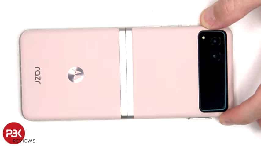 Motorola Razr 40, Motorola Razr 40: Αποσυναρμολογήθηκε σε βίντεο